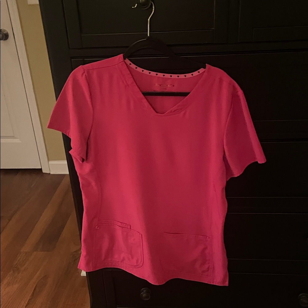 Heartsoul brand scrub top (pink)